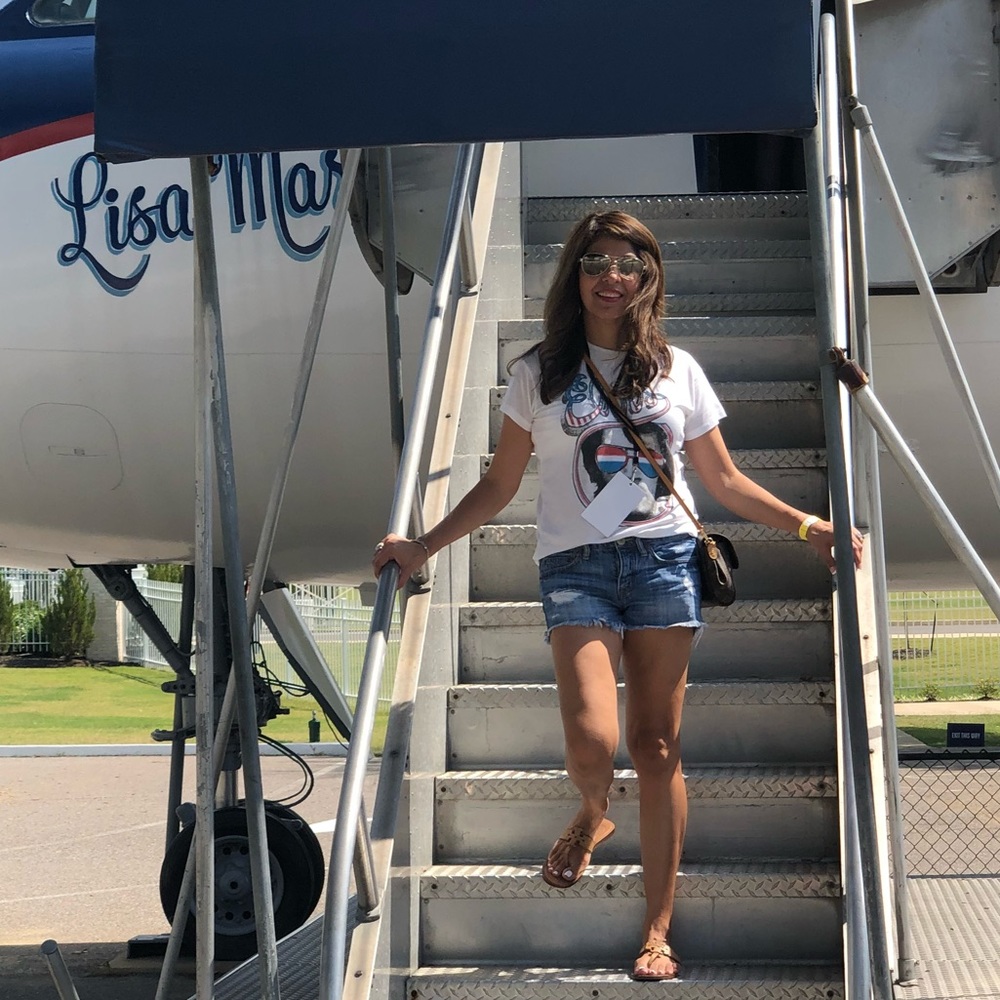 Meet your Posher, MJ